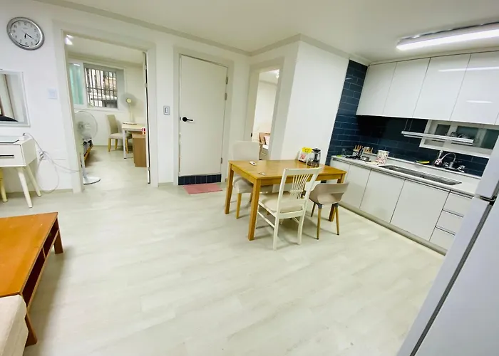 3br Entire 서울역 15 Mins By Walk *