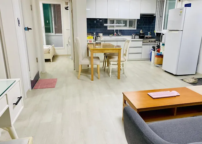 3br Entire 서울역 15 Mins By Walk * Seoul